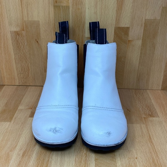 JBU Boots - Picture 2 of 10